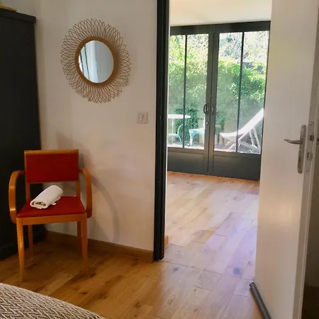 ベッド・アンド・ブレックファスト De Charme 3*